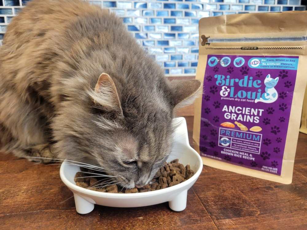 Birdie & Louie Chicken & Brown Rice Dry Cat Food