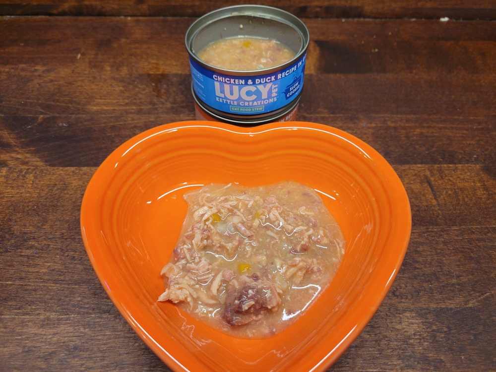 Lucy Pet Kettle Creations Chicken & Duck Recipe in Gravy