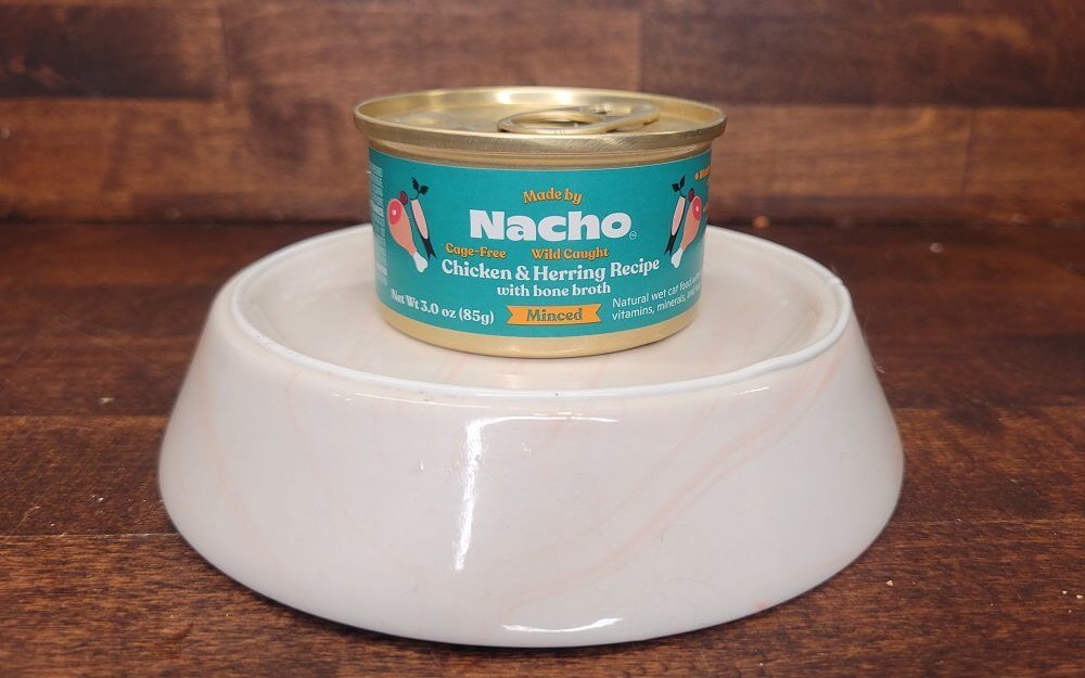 Made by Nacho Wild-Caught Chicken & Herring Recipe Minced with Bone Broth