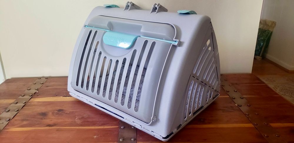 SportPet Designs Foldable Travel Cat Carrier